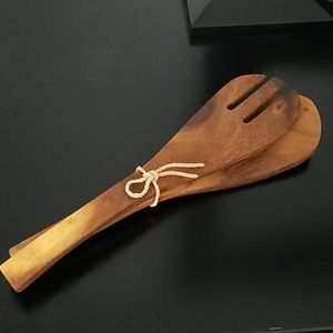 Nwt! Crate and barrel salad server